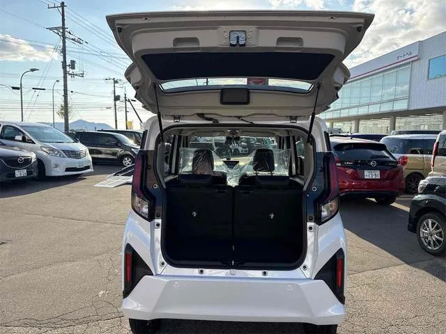 Daihatsu MOVE RS 2025 — миниатюра 5