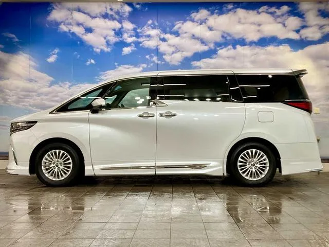 Toyota ALPHARD HYBRID X 2025 — миниатюра 5