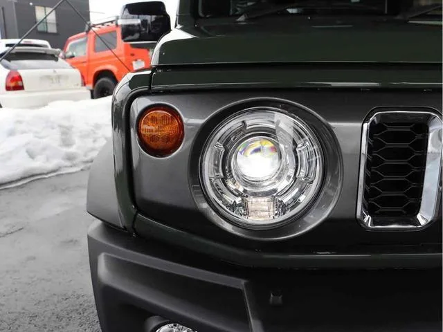 Suzuki JIMNY NOMADE FC 2026 — миниатюра 2