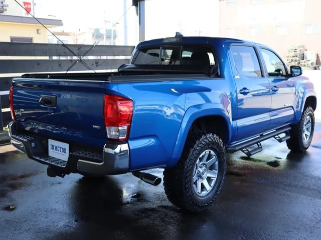 America Toyota TACOMA DOUBLE CAB SR5 2022 — миниатюра 3