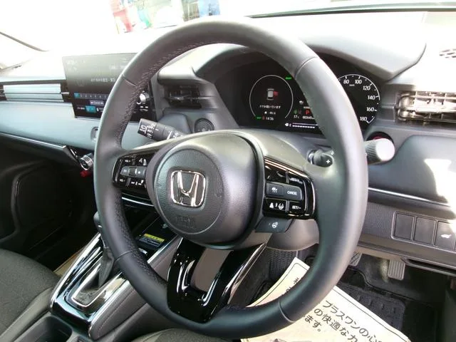 Honda VEZEL E:HEV Z 2025 — миниатюра 5