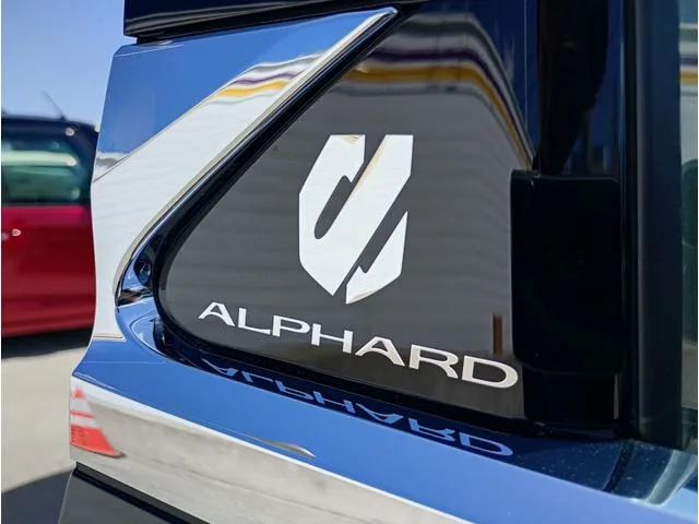 Toyota Alphard Z 2025 — миниатюра 2