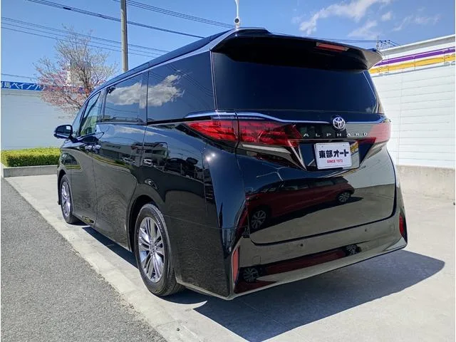 Toyota Alphard Z 2025 — миниатюра 5