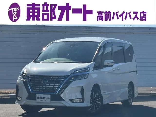 Nissan SERENA E-POWER HIGHWAY STAR V 2022 — фото 1, купить с доставкой в Москву