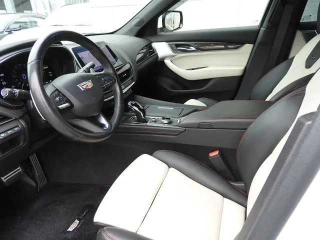 Cadillac CADILLAC CT5 SPORT 2024 — миниатюра 3