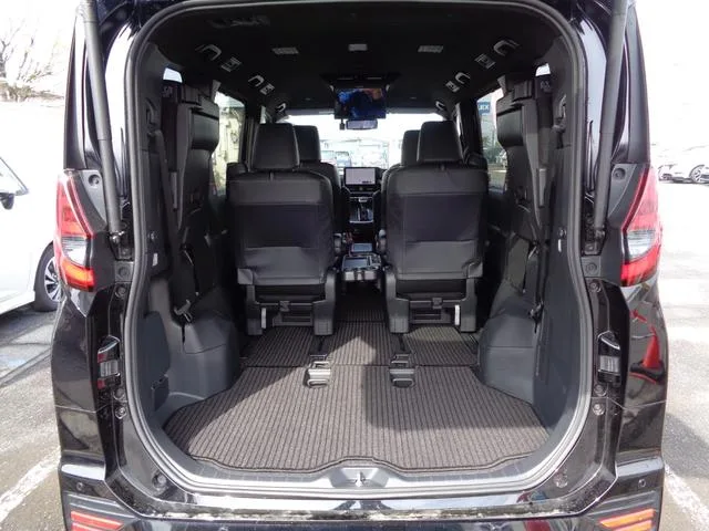 Toyota NOAH HYBRID S-Z 2025 — миниатюра 5