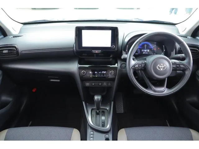 Toyota YARIS CROSS HYBRID Z 2024 — миниатюра 4