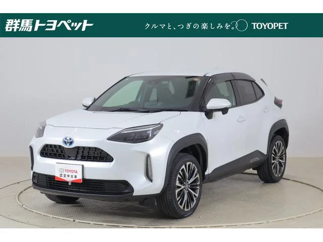 Toyota YARIS CROSS HYBRID Z 2023 — фото 1, купить с доставкой в Москву