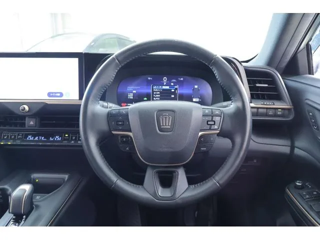 Toyota CROWN CROSSOVER G ADVANCED LEATHER PACKAGE 2023 — миниатюра 3