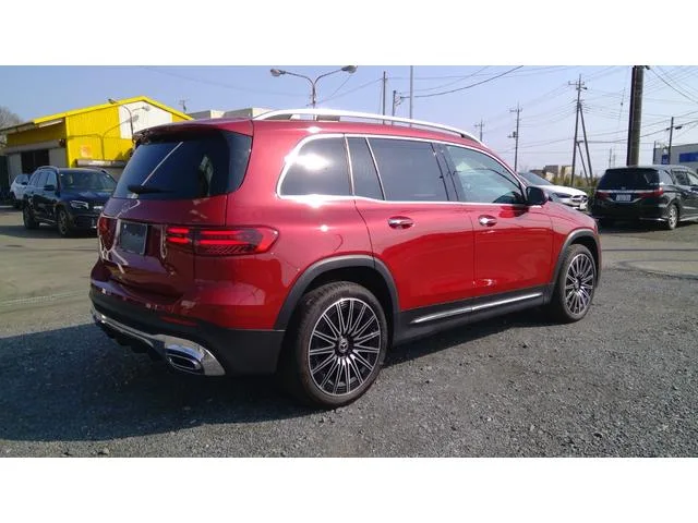 Mercedes-Benz GLB-Class GLB180 AMG LINE PACKAGE 2024 — миниатюра 3