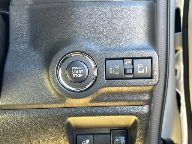 Suzuki SPACIA GEAR HYBRID XZ 2025 — миниатюра 3