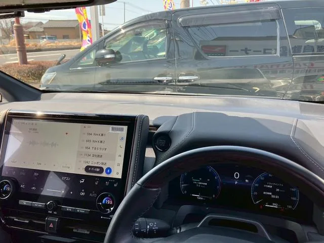 Toyota Alphard Z 2024 — миниатюра 5