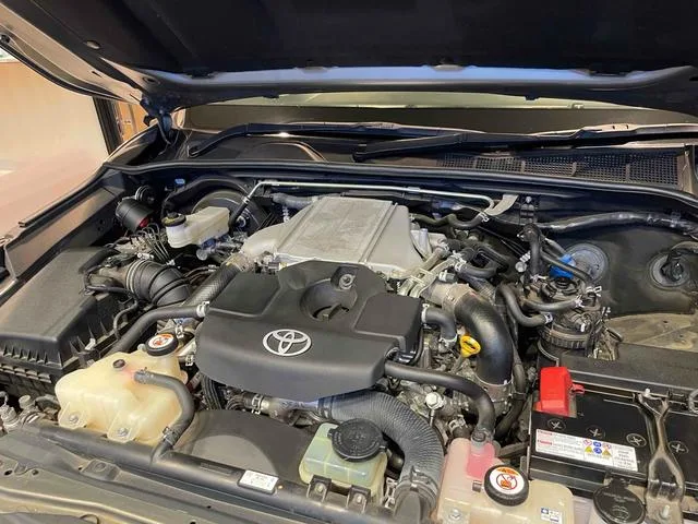 Toyota HILUX Z 2023 — миниатюра 5
