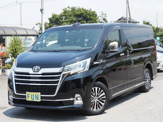 Toyota GRANACE PREMIUM 2023 — миниатюра 2