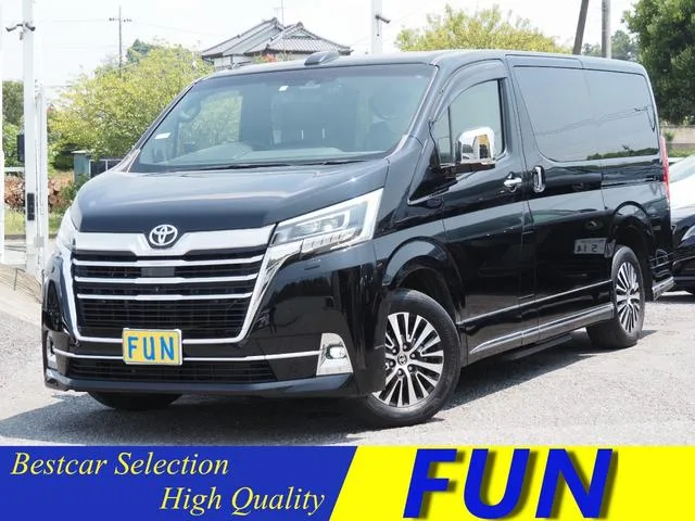 Toyota GRANACE PREMIUM 2023 — фото 1, купить с доставкой в Москву