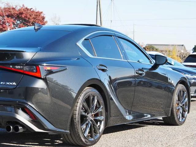 Lexus IS IS300H F SPORT 2022 — миниатюра 4
