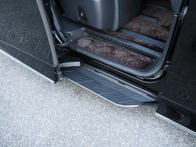 Toyota ALPHARD HYBRID EXECUTIVE LOUNGE 2023 — миниатюра 5