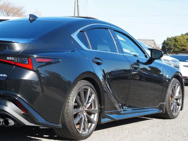 Lexus IS IS300H F SPORT 2022 — миниатюра 4