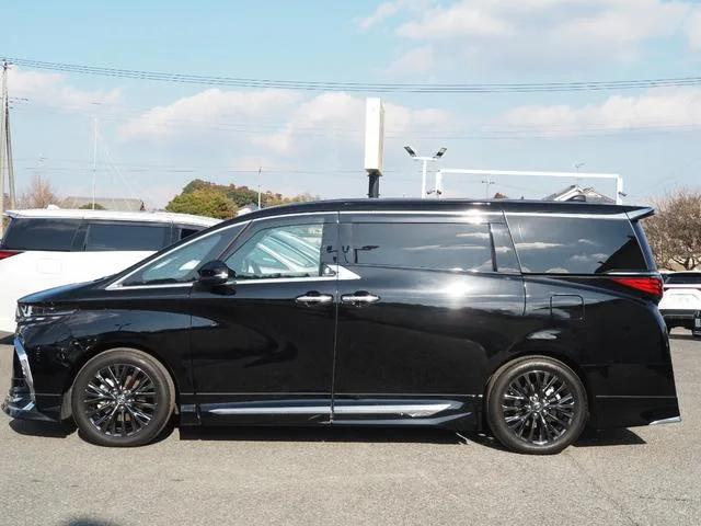 Toyota ALPHARD HYBRID EXECUTIVE LOUNGE 2023 — миниатюра 3