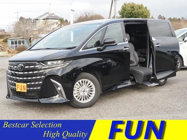 Toyota ALPHARD HYBRID G 2024 — фото 1, купить с доставкой в Москву