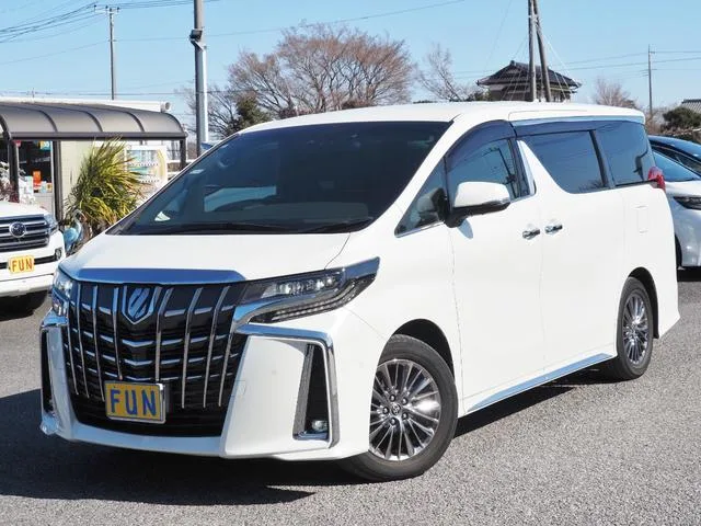 Toyota ALPHARD 3.5 EXECUTIVE LOUNGE S 2022 — миниатюра 2