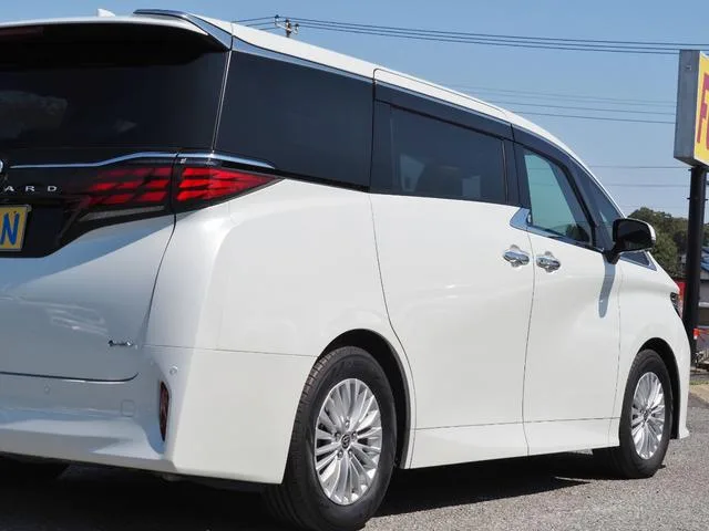 Toyota ALPHARD HYBRID G 2023 — миниатюра 4