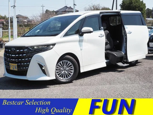Toyota ALPHARD HYBRID G 2023 — фото 1, купить с доставкой в Москву