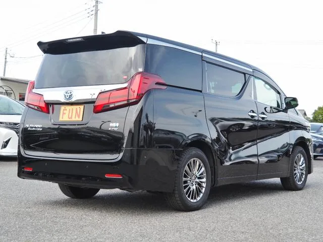 Toyota ALPHARD HYBRID EXECUTIVE LOUNGE 2023 — миниатюра 3