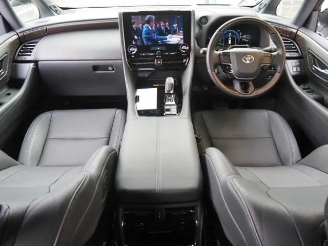 Toyota ALPHARD PHEV EXECUTIVE LOUNGE 2025 — миниатюра 5