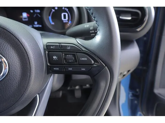 Toyota YARIS CROSS HYBRID G 2022 — миниатюра 5