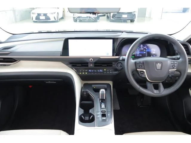 Toyota CROWN CROSSOVER G ADVANCED LEATHER PACKAGE 2023 — миниатюра 2