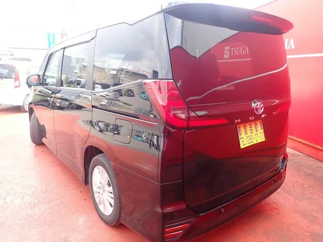 Toyota NOAH HYBRID S-G 2022 — миниатюра 3