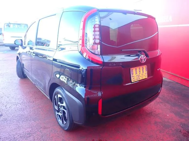 Toyota SIENTA HYBRID Z 2025 — миниатюра 3