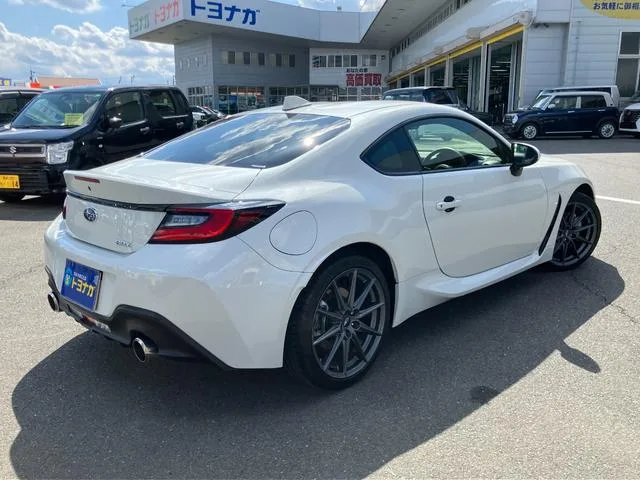 Subaru BRZ S 2023 — миниатюра 2