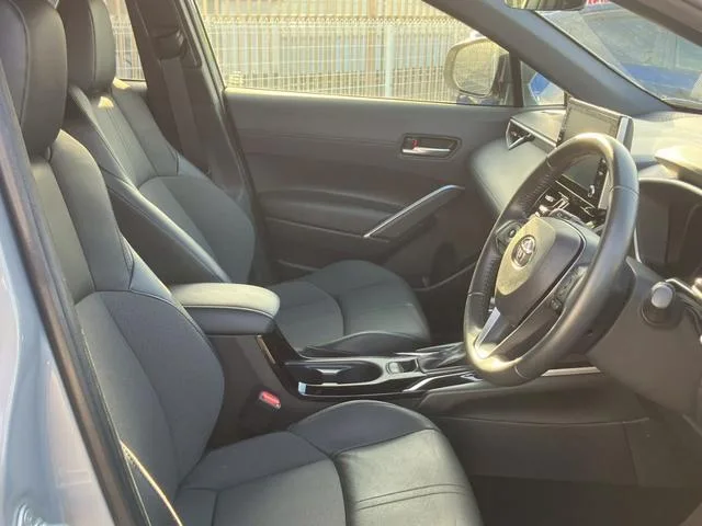 Toyota COROLLA CROSS HYBRID Z 2023 — миниатюра 4