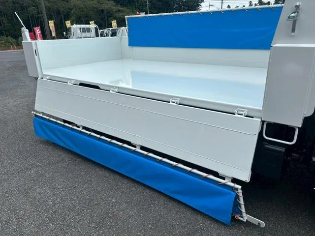 Mitsubishi Fuso CANTER 2026 — миниатюра 4