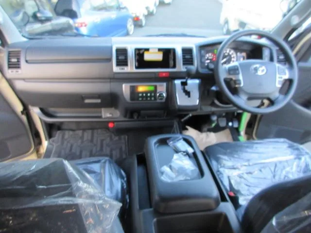 Toyota HIACE VAN LONG SUPER GL 2025 — миниатюра 5