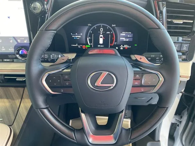 Lexus LM LM500H VERSION L 2026 — миниатюра 5