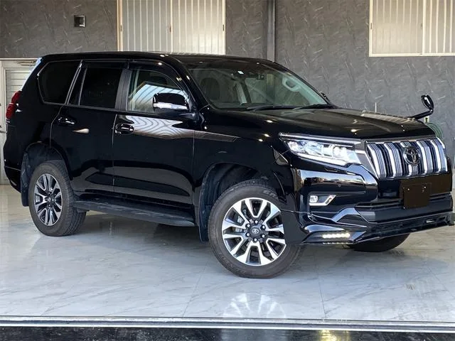 Toyota LAND CRUISER PRADO TX L PACKAGE 2023 — фото 1, купить с доставкой в Москву