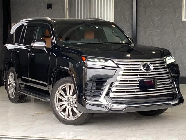 Lexus LX LX600 EXECUTIVE 2023 — фото 1, купить с доставкой в Москву