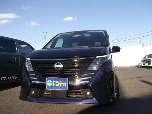 Nissan SERENA E-POWER HIGHWAY STAR V 2023 — миниатюра 3