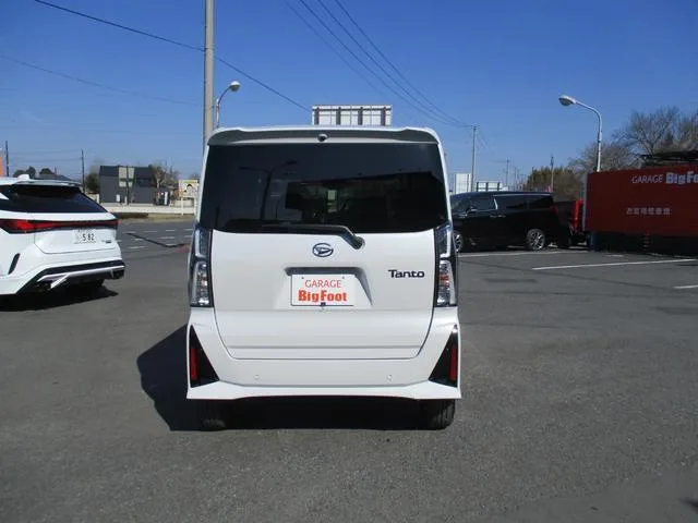 Daihatsu TANTO CUSTOM RS 2025 — миниатюра 4