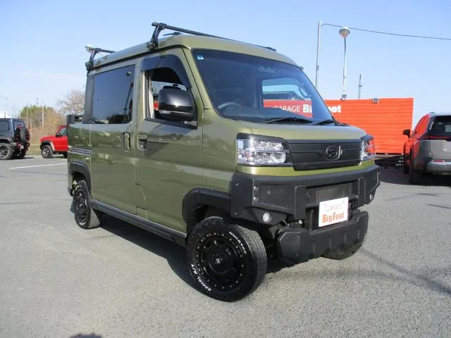 Daihatsu ATRAI ATRAI DECKVAN 2024 — миниатюра 2