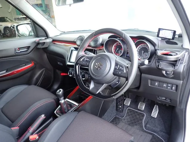 Suzuki SWIFT SPORT BASE GRADE 2023 — миниатюра 3