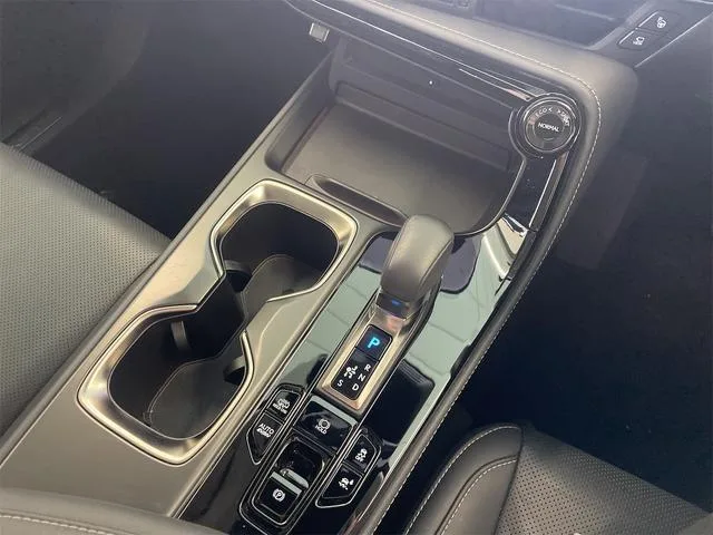 Lexus NX NX450H+ VERSION L 2022 — миниатюра 4