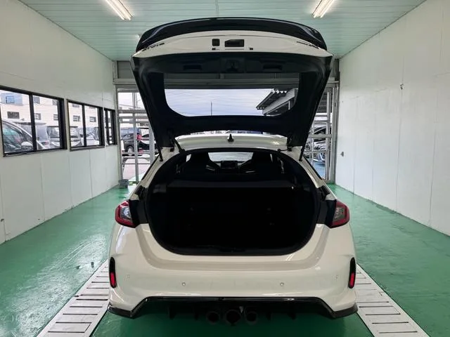 Honda CIVIC TYPE R 2022 — миниатюра 3