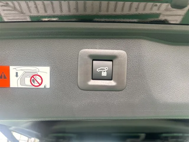 Toyota VELLFIRE HYBRID Z PREMIER 2024 — миниатюра 4