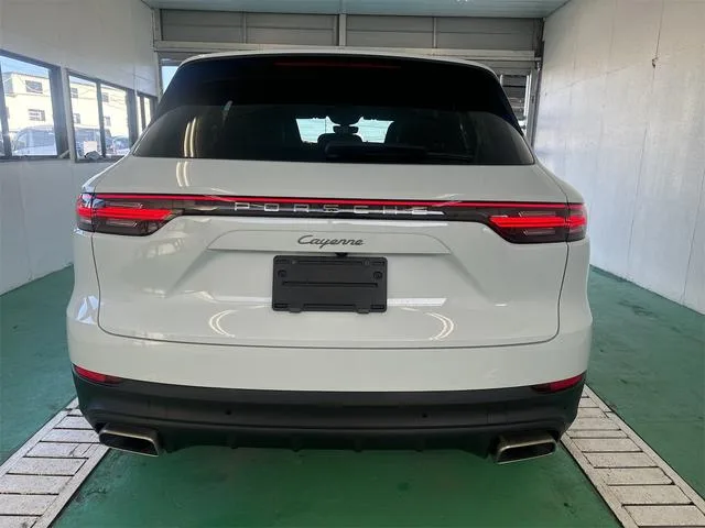 Porsche Cayenne BASEGRADE 2022 — миниатюра 2