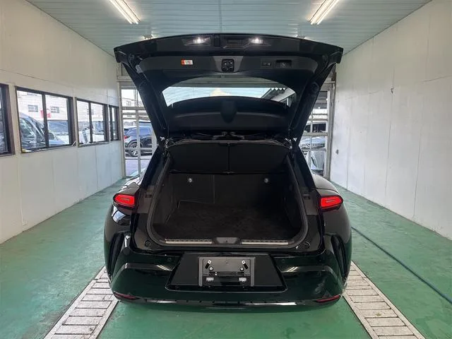 Toyota CROWN SPORT Z 2024 — миниатюра 3