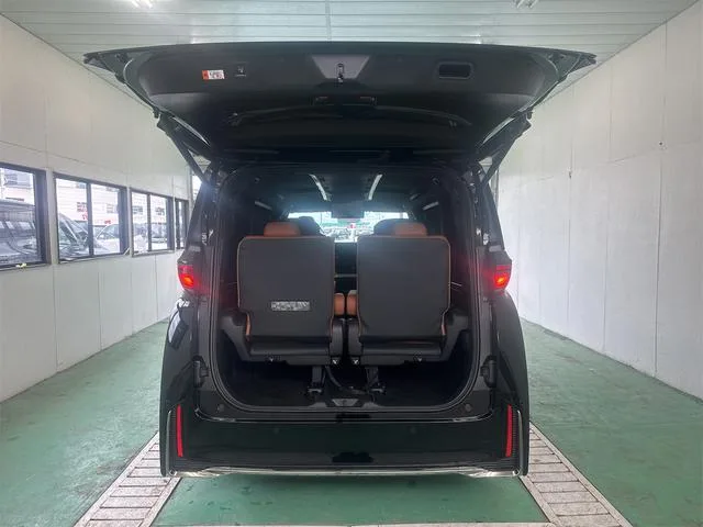 Toyota Vellfire Z PREMIER 2024 — миниатюра 3